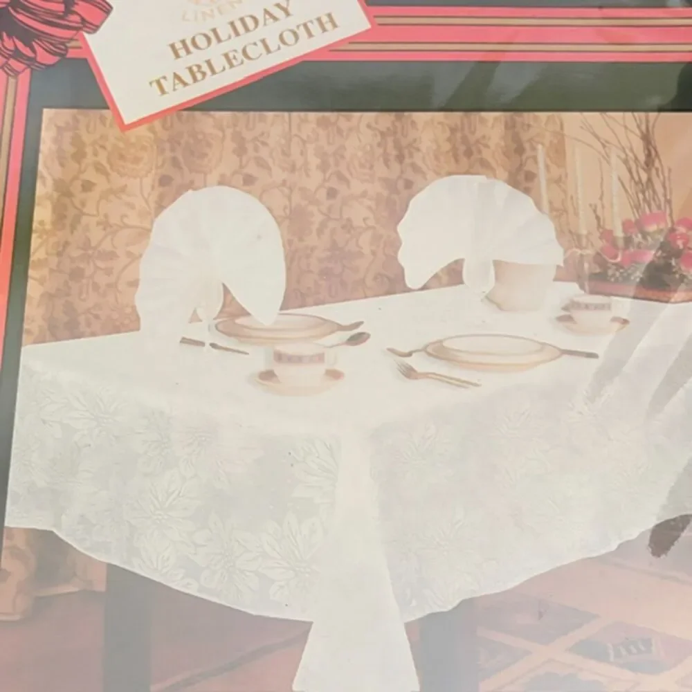 Sultan’s Linens Holiday Tablecloth 52x70 Ivory Poinsettia Floral New
